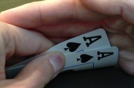Poker Live : que faire avec deux As de pique préflop ?