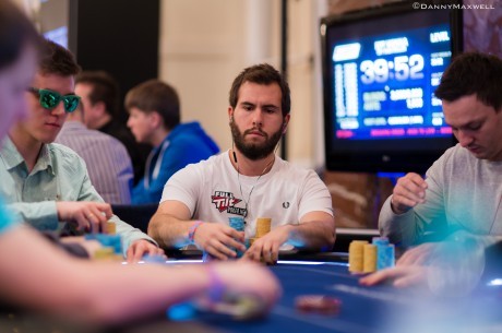 Jonathan Karamalikis Fala Sobre Torneios Flipout do Full Tilt Poker