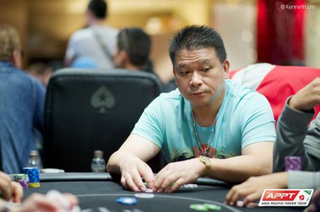 2014 PokerStars.net APPT Macau Main Event Day 1A: Box Xie comanda, Johnny Chan Out