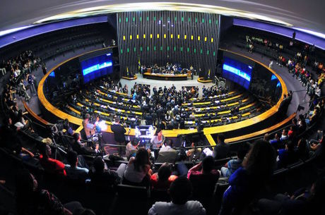 Câmara dos Deputados Realiza Audiência Pública para Debater Marco Regulatório dos Jogos no...