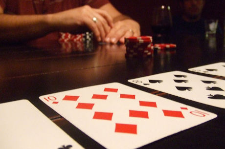 10 Simple Poker Tells for Home Games