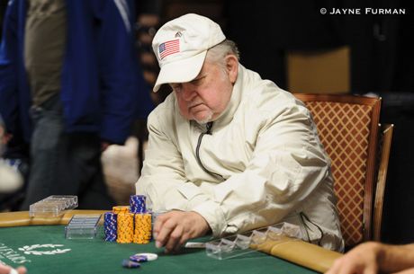 Old School: Perry Green Celebrates Decades of Poker With Big Bet Cash