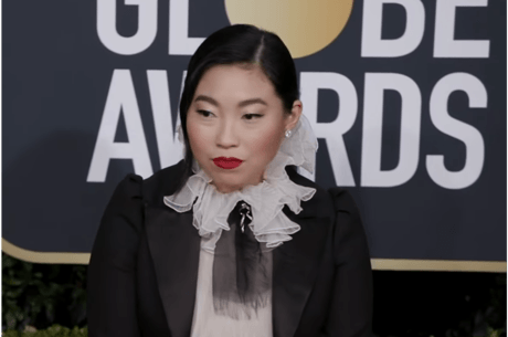 Nora 'Awkwafina' Lum Tapped to Play Phil Ivey Cohort Kelly Sun in 'The Baccarat Machine'