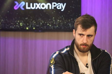 Four Former Champs Reach Super MILLION$ Final Table; Malinowksi Leads