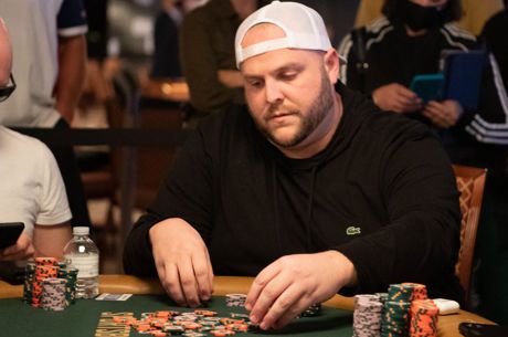 Nick Rigby Plays the 2-3 "Dirty Diaper" in 2021 WSOP Main Event