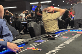 Descente de Police dans un Club de Poker au Texas Pendant un Tournoi à $100K