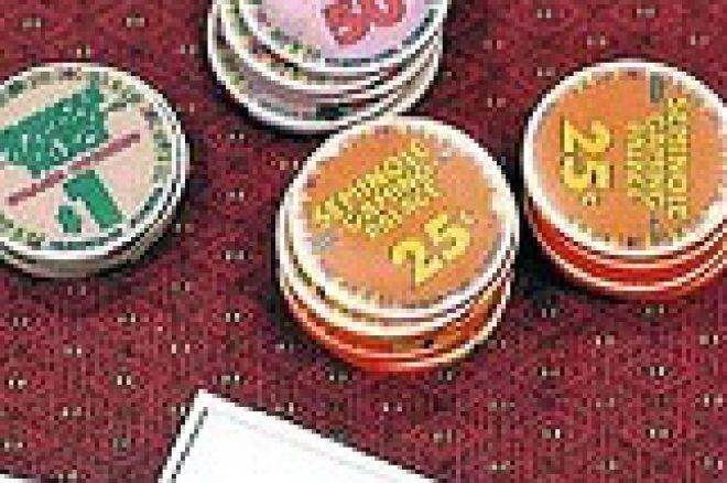 Poker room crowds grow with pots 0001