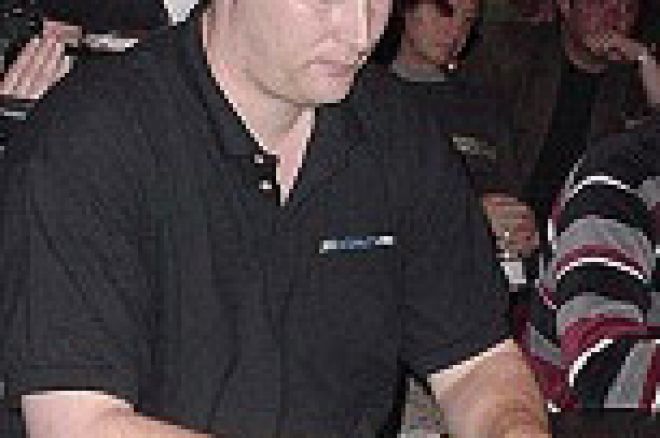 Hellmuth Early World Series of Poker Favorite 0001