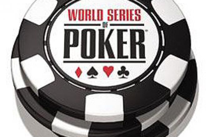 Le joueur de poker Maciek Gracz gagne le tournoi de No Limit Holdem re-buy aux WSOP 2005. 0001