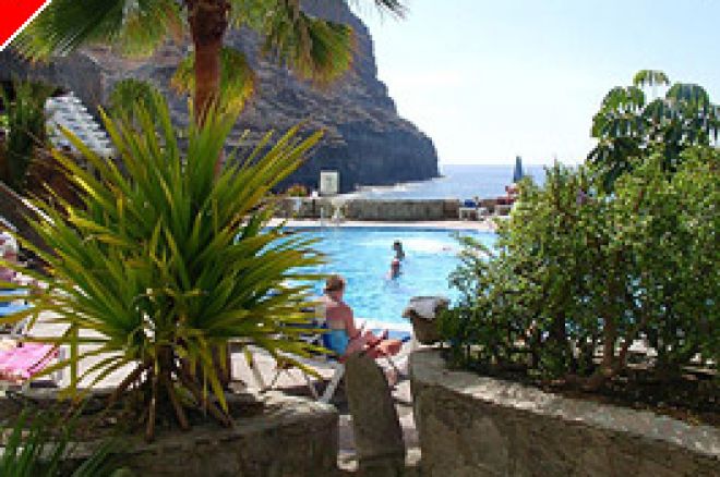 Fly to The Canaries with Ladbrokes! 0001 Fly to The Canaries with Ladbrokes! 0001