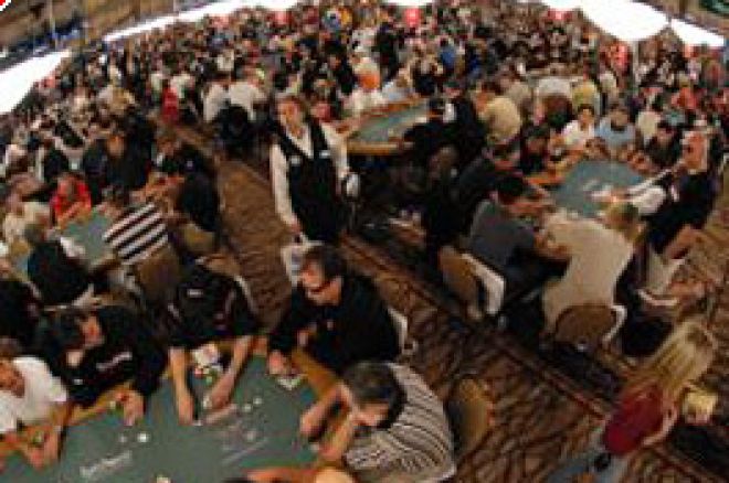 WSOP – Contagem de fichas – Já Estamos no Dinheiro Mas Ainda a Milhas Da Mesa Final 0001