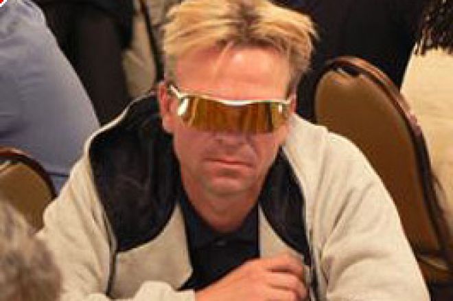 De laatste der PokerNews leden... 0001 De laatste der PokerNews leden... 0001