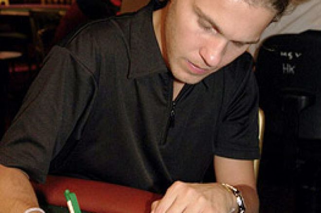 As-ul Vorbeste: Poker live sau poker online? 0001 As-ul Vorbeste: Poker live sau poker online? 0001
