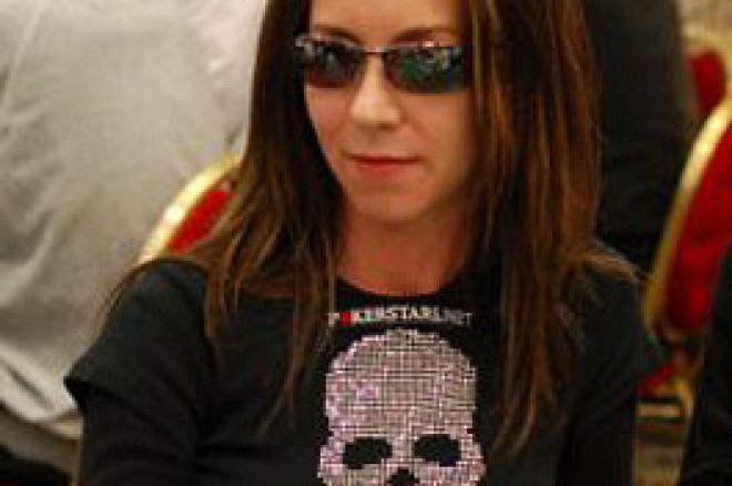 Isabelle 'No Mercy' Mercier und Ihr Durchbruch beim Pokern 0001 Isabelle 'No Mercy' Mercier und Ihr Durchbruch beim Pokern 0001