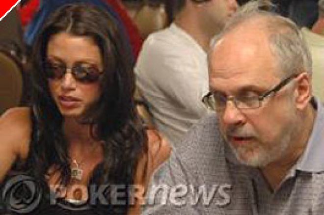 2007 WSOP Updates - Event #6, Day One – <b>Tam &#39;Tommy</b>&#39; Hang - 5df9558838