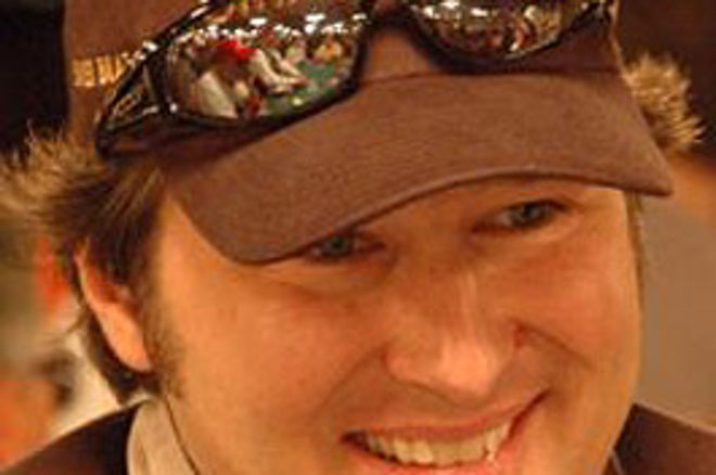 2007 WSOP Overblik, 10. juni — Hellmuth scorer kassen for 59. gang 0001 2007 WSOP Overblik, 10. juni — Hellmuth scorer kassen for 59. gang 0001