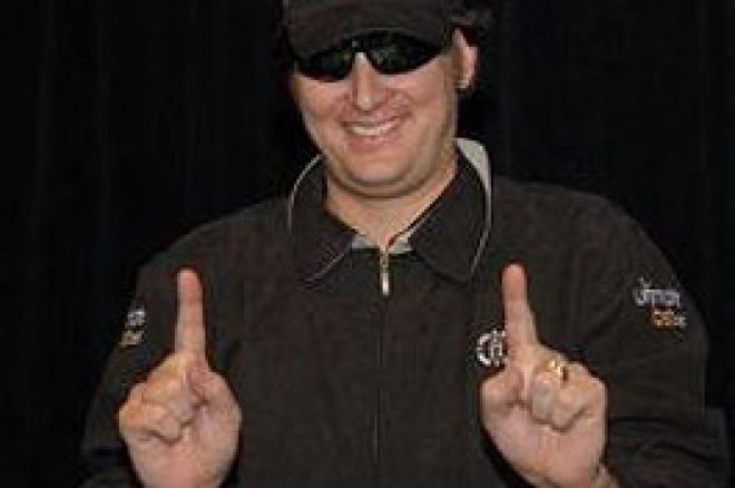 2007 WSOP Overview, June 12th — Hellmuth Makes WSOP History with 11th Event Win 0001