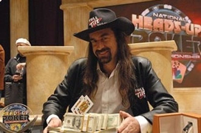 Chris 'Jesus' Ferguson tar 2008 NBC National Heads-Up Poker Championship 0001 Chris 'Jesus' Ferguson tar 2008 NBC National Heads-Up Poker Championship 0001