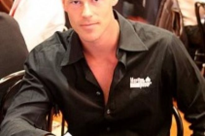 EPT San Remo: Patrik Antonius ulkona 0001 EPT San Remo: Patrik Antonius ulkona 0001