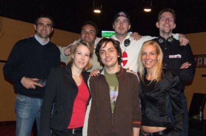 Aces-up gewinnen Team EPC im Poker Royale 0001 Aces-up gewinnen Team EPC im Poker Royale 0001