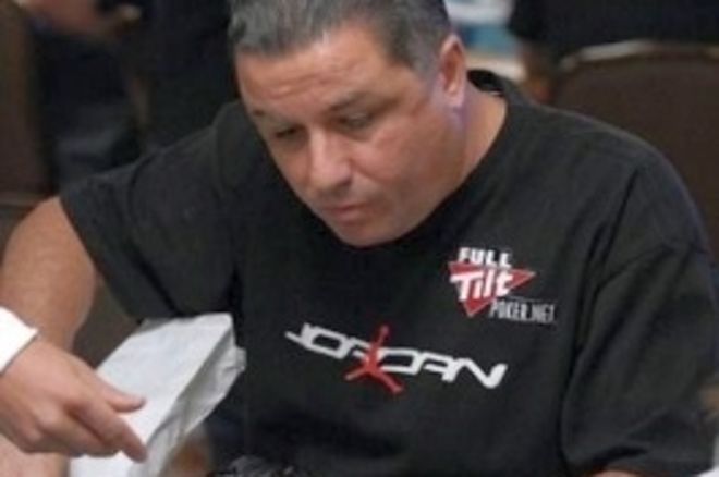 WSOP 2008, Event #1, $10,000 World Championship PLHE, den 1: Eli Elezra vede 0001 WSOP 2008, Event #1, $10,000 World Championship PLHE, den 1: Eli Elezra vede 0001