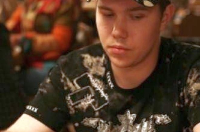 2008 WSOP Event #14, $10,000 World Championship Seven-Card Stud Day 1: Kostritsyn Leads 0001