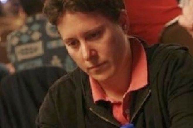 WSOP 2008, Turniej #19, $1,500 Pot Limit Omaha, Dzień 1: Selbst Zdecydowanie Prowadzi 0001 WSOP 2008, Turniej #19, $1,500 Pot Limit Omaha, Dzień 1: Selbst Zdecydowanie Prowadzi 0001