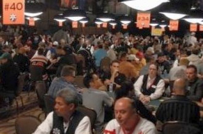 2008 WSOP Event #47 $1,500 Stud Hi/Low Day 2: Jonas Klausen Leads Final 13 0001