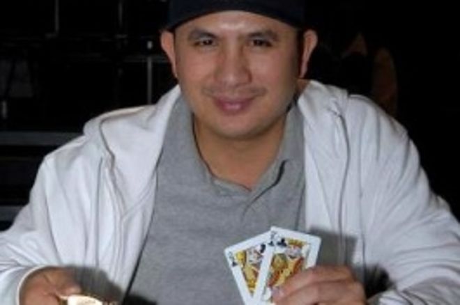 2008 年WSOP Event #49, $1,500 无限注 Hold'em: J.C. Tran 赢得首块手镯 0001 2008 年WSOP Event #49, $1,500 无限注 Hold'em: J.C. Tran 赢得首块手镯 0001