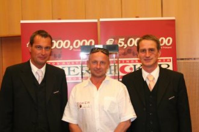 Kurt Haindl gewinnt CAPT Velden Eröffnungsturnier 0001 Kurt Haindl gewinnt CAPT Velden Eröffnungsturnier 0001
