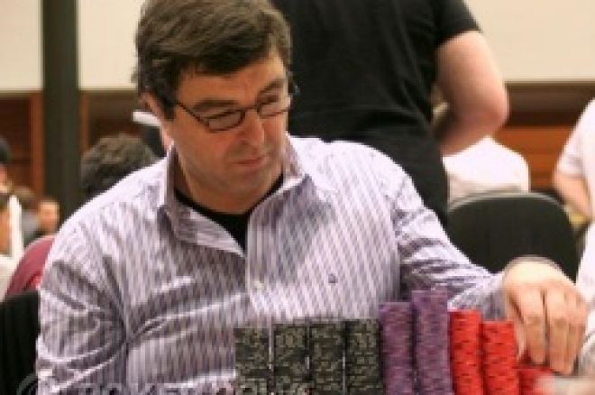 O Κώστας Αλεξίου στο τελικό τραπέζι του EPT Prague Main Event 0001 O Κώστας Αλεξίου στο τελικό τραπέζι του EPT Prague Main Event 0001