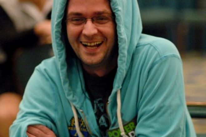Kevin Saul chipleader Pokerstars Caribbean Adventure (PCA) 0001 Kevin Saul chipleader Pokerstars Caribbean Adventure (PCA) 0001