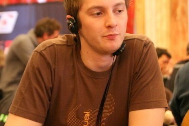 Belg Jonathan Abdellatif aan de leiding bij EPT Deauville 0001 Belg Jonathan Abdellatif aan de leiding bij EPT Deauville 0001