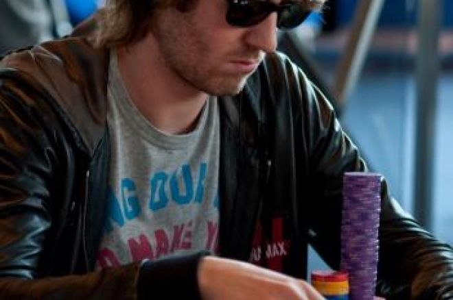 PokerStars EPT Monte Carlo 2009 Day 3 : Woodward Chipleader, Lacay second, 31 joueurs restants 0001