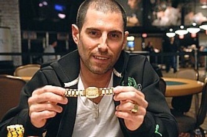 WSOP 2009: Event #1 - $500 turnaj zaměstnanců kasína – Cohen získává první náramek 0001 WSOP 2009: Event #1 - $500 turnaj zaměstnanců kasína – Cohen získává první náramek 0001
