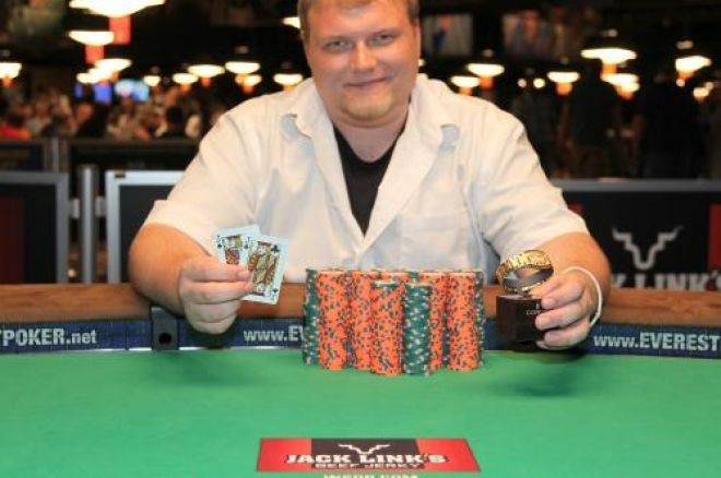 2009 WSOP: Събитие #13, Keven Stammen Сграбчи Първата Си Гривна 0001 2009 WSOP: Събитие #13, Keven Stammen Сграбчи Първата Си Гривна 0001