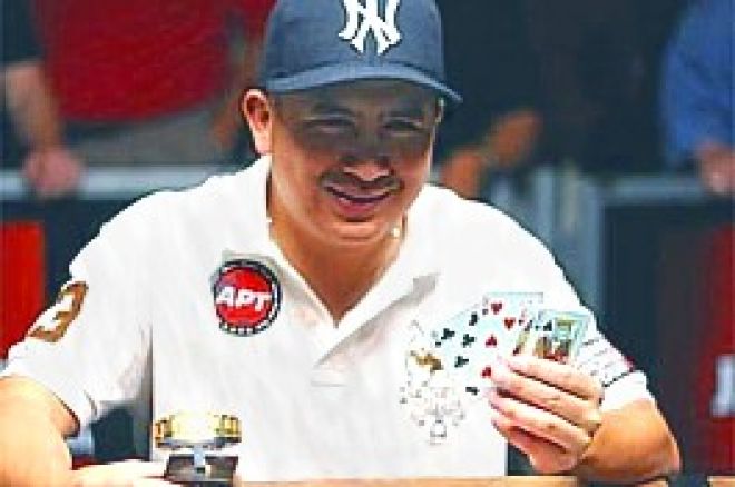 2009 WSOP: Tran 2번째의 brace 렛 획득 0001 2009 WSOP: Tran 2번째의 brace 렛 획득 0001