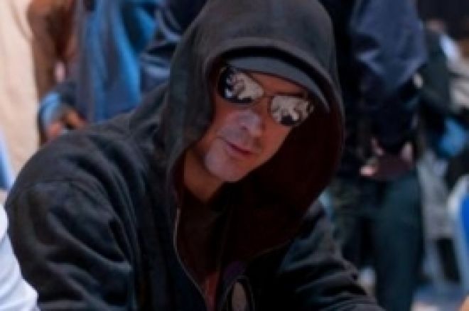 Покер БЛИЦ: Fulll Tilt с нова супер екстра за раздаване на два борда, 'Unabomber' спечели и още 0001 Покер БЛИЦ: Fulll Tilt с нова супер екстра за раздаване на два борда, 'Unabomber' спечели и още 0001