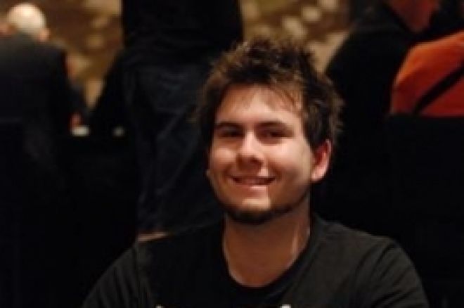 PokerNews Cup メインイベント デイ1b: Jonathan Karamalikis Out In Front 0001 PokerNews Cup メインイベント デイ1b: Jonathan Karamalikis Out In Front 0001