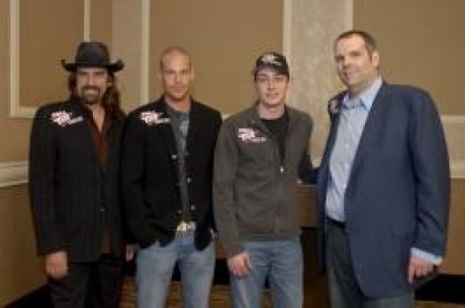 Tom "durrrr" Dwan til Team Full Tilt Poker Tom "durrrr" Dwan til Team Full Tilt Poker