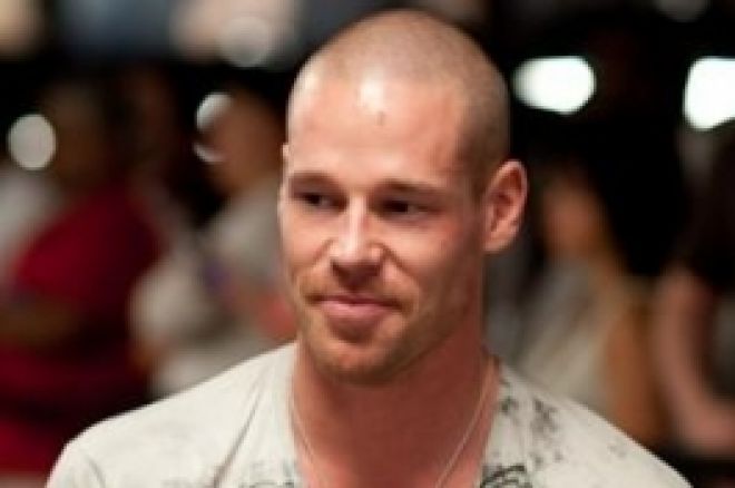 Patrik Antonius a Isildur1 odehráli největší online pot v historii - $1.3 milionu 0001 Patrik Antonius a Isildur1 odehráli největší online pot v historii - $1.3 milionu 0001