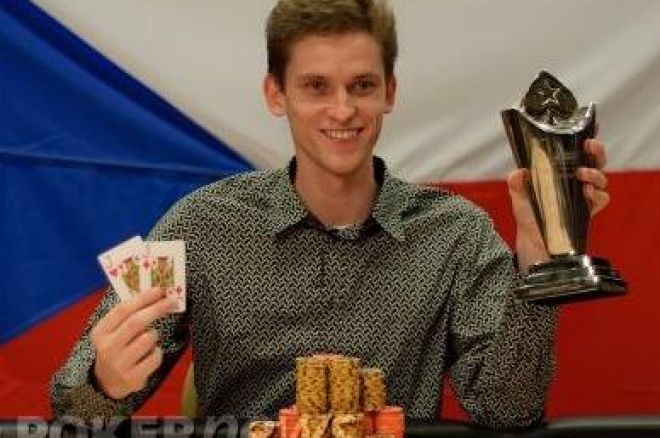 EPT Prag: Jan Skampa vandt trofæ, kontanter og et EPT GF sæde 0001 EPT Prag: Jan Skampa vandt trofæ, kontanter og et EPT GF sæde 0001