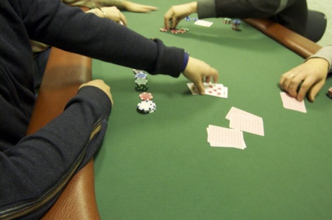 "Naujo nario pareiga yra atsinešti kėdę" - interviu su "Pajūrio pokerio klubo" vadovu 0001 "Naujo nario pareiga yra atsinešti kėdę" - interviu su "Pajūrio pokerio klubo" vadovu 0001
