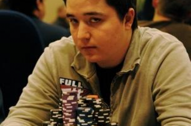 PokerStars.net NAPT Mohegan Sun Day 2: Morgan Climbs to the Top 0001