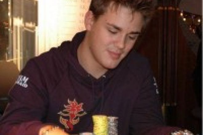 Jonas 'Tulkaz' Klausen med ny sponsor 0001 Jonas 'Tulkaz' Klausen med ny sponsor 0001