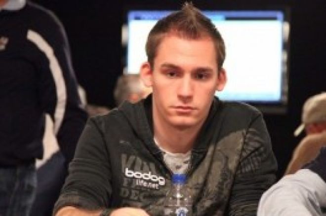 PokerNews Teleexpress: Bezpieczeństwo Cereus Poker, Justin Bonomo i jego zakład, Ostatnia szansa na WSOP 0001 PokerNews Teleexpress: Bezpieczeństwo Cereus Poker, Justin Bonomo i jego zakład, Ostatnia szansa na WSOP 0001