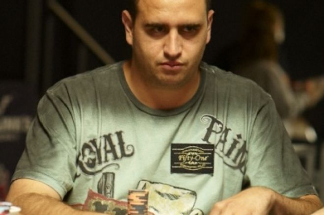 2010 World Series of Poker Day 4: Mizrachi Brothers at Final Table, Rosewood Leads Event #4 and More Players Sit Down for NLHE 0001