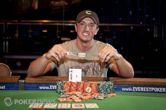 2010 World Series of Poker Day 13: Steven Gee and Carter Phillips Become Bracelet Winners, Stacked Field in Event #19, and More 0001