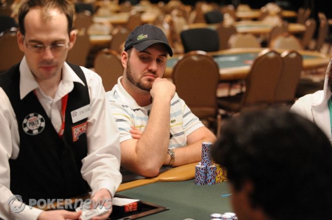 UPDATE WSOP 2010: Joseph Grenon conduce Event #24 şi Rezumat Event 27: $1,500 Stud Hi-Lo 0001 UPDATE WSOP 2010: Joseph Grenon conduce Event #24 şi Rezumat Event 27: $1,500 Stud Hi-Lo 0001