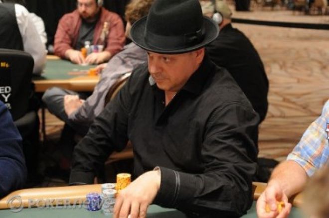 WSOP 2010 Den 19: Dnes nikdo nezískal náramek, Lisandro vede Event #29 a další 0001 WSOP 2010 Den 19: Dnes nikdo nezískal náramek, Lisandro vede Event #29 a další 0001